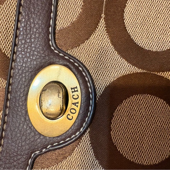 Coach purse - Picture 10 of 12